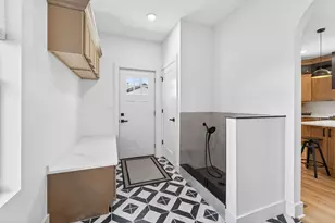 90 N Ohio Ave, Columbus, OH 43203 - Photo 25