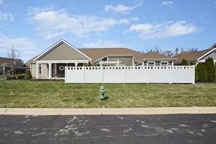8165 Summitpoint Pl, Lewis Center, OH 43035 - Photo 5