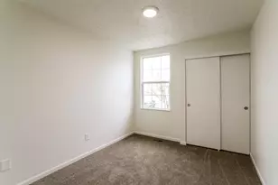 2177 Margo Rd, Columbus, OH 43229 - Photo 13