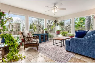 271 Monsarrat Drive, Dublin, OH 43017 - Photo 9