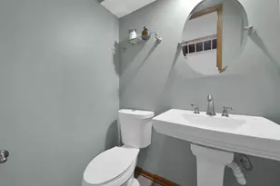 1639 Six Point Ct, Columbus, OH 43085 - Photo 11