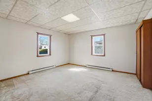 209 S E St, New Holland, OH 43145 - Photo 21