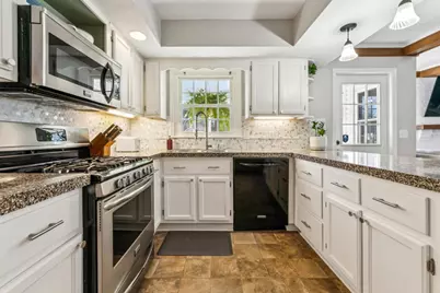 1435 Havencrest Court, Columbus, OH 43220 - Photo 13