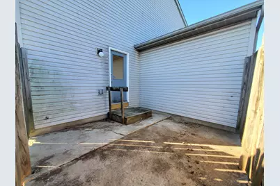 2047 Bridlewood Boulevard #2049, Columbus, OH 43207 - Photo 15