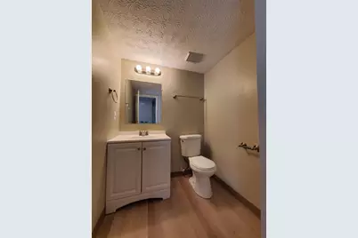 2047 Bridlewood Boulevard #2049, Columbus, OH 43207 - Photo 5