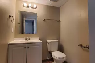 2047 Bridlewood Blvd, Columbus, OH 43207 - Photo 5