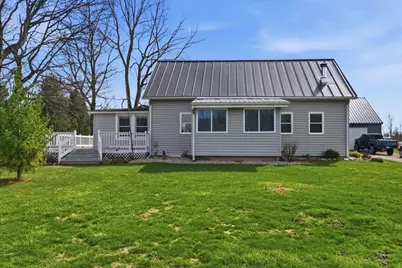 8158 New Delaware Road, Mount Vernon, OH 43050 - Photo 3