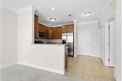 925 Ingleside Avenue #311, Columbus, OH 43215 - Photo 9