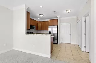 925 Ingleside Ave, Columbus, OH 43215 - Photo 9