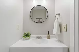 208 Rugby Ln, Columbus, OH 43230 - Photo 19