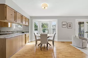 208 Rugby Ln, Columbus, OH 43230 - Photo 17