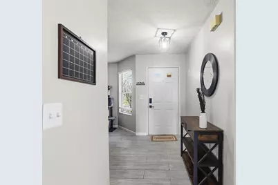 519 Davidson Drive, Ashville, OH 43103 - Photo 3