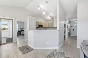 519 Davidson Dr, Ashville, OH 43103 - Photo 9