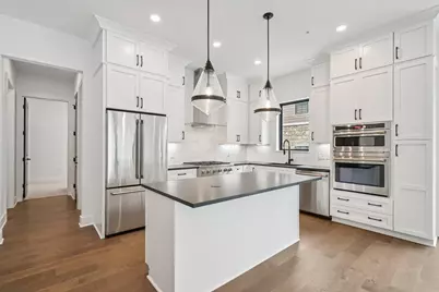 2842 Gunnison Drive #204, Columbus, OH 43228 - Photo 7