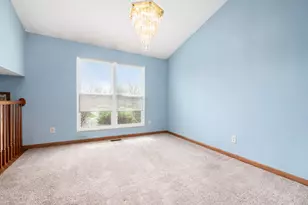 4824 Gilhem Ct, Columbus, OH 43228 - Photo 13