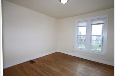 111 E Lamartine Street, Mount Vernon, OH 43050 - Photo 5