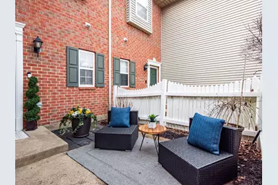 608 Spring Valley Drive, Lewis Center, OH 43035 - Photo 5