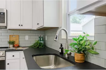 605 Frebis Avenue, Columbus, OH 43206 - Photo 17