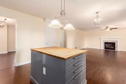 4413 Edgarton Drive, Grove City, OH 43123 - Photo 9