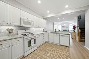 4121 Waterside Pl, Grove City, OH 43123 - Photo 13