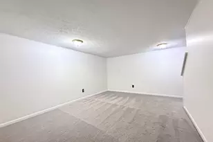 5372 Portland, Columbus, OH 43235 - Photo 17