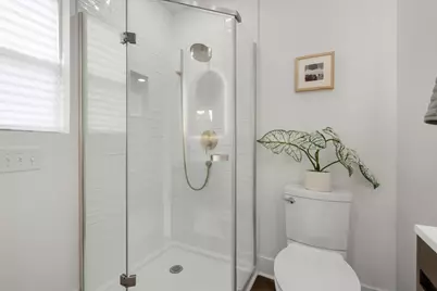 196 E Gates Street, Columbus, OH 43206 - Photo 19