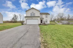 122 Spring Flower Way, Etna, OH 43062 - Photo 3