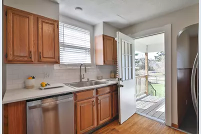 557 Woodbury Avenue, Columbus, OH 43223 - Photo 15