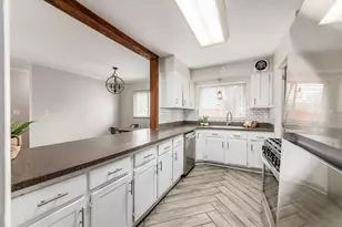 131 E Stanton Ave, Columbus, OH 43214 - Photo 17