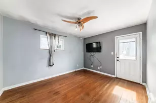 131 E Stanton Ave, Columbus, OH 43214 - Photo 27