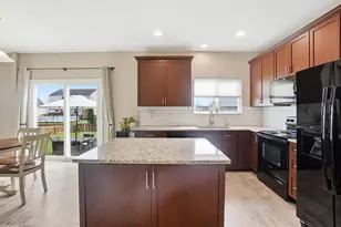 26 Burroughs Dr, Ashville, OH 43103 - Photo 11