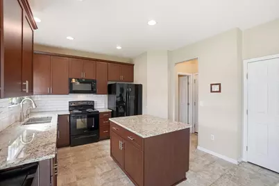 26 Burroughs Drive, Ashville, OH 43103 - Photo 9