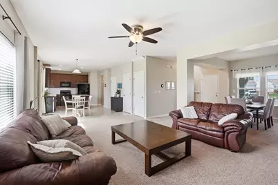 26 Burroughs Drive, Ashville, OH 43103 - Photo 5