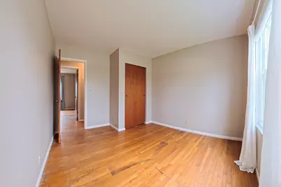 2721 Queensway Drive, Grove City, OH 43123 - Photo 7