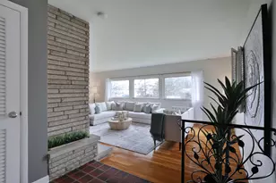 656 S Kellner Rd, Columbus, OH 43209 - Photo 7