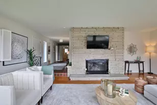 656 S Kellner Rd, Columbus, OH 43209 - Photo 11