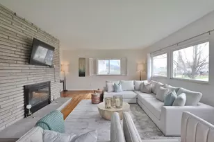 656 S Kellner Rd, Columbus, OH 43209 - Photo 9