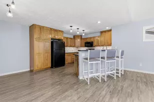 30 Kim Ct W, Westerville, OH 43081 - Photo 17