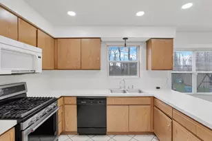 8992 Trinity Cir, Reynoldsburg, OH 43068 - Photo 17