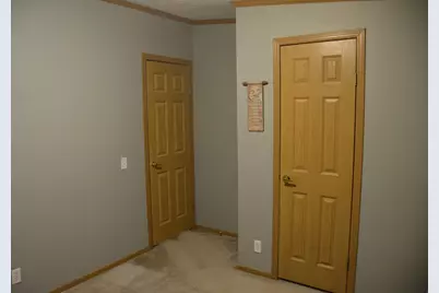 2654 Darlington Drive, Zanesville, OH 43701 - Photo 17