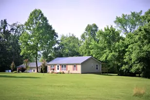 2654 Darlington Dr, Zanesville, OH 43701 - Photo 1