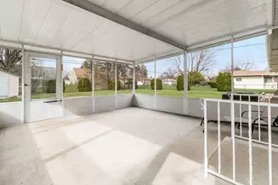 2740 Berwick Blvd, Columbus, OH 43209 - Photo 43