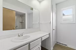 1701 Moreland Dr, Columbus, OH 43220 - Photo 33