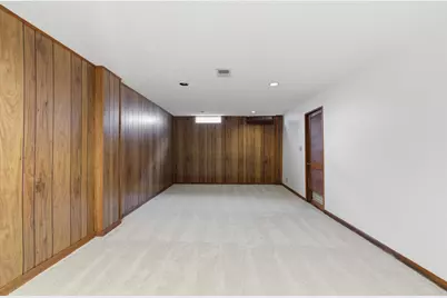 1701 Moreland Drive, Columbus, OH 43220 - Photo 35