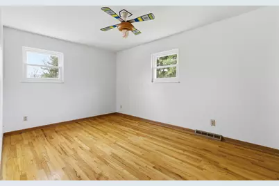 1701 Moreland Drive, Columbus, OH 43220 - Photo 31