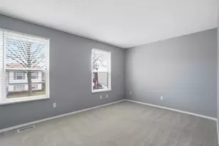 7713 Kelvinway Dr, Columbus, OH 43085 - Photo 13