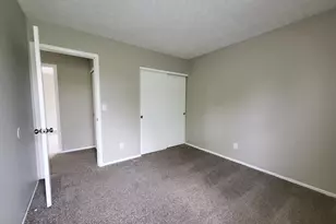 2637 Four Seasons Dr, Columbus, OH 43207 - Photo 21