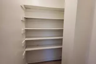 2719 Four Seasons Dr, Columbus, OH 43207 - Photo 9