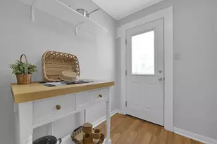 29 Crestview Rd, Columbus, OH 43202 - Photo 17