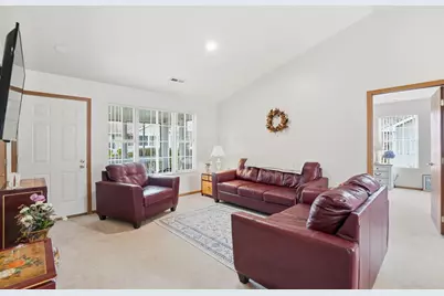 1324 Hillview Circle W, Newark, OH 43055 - Photo 5